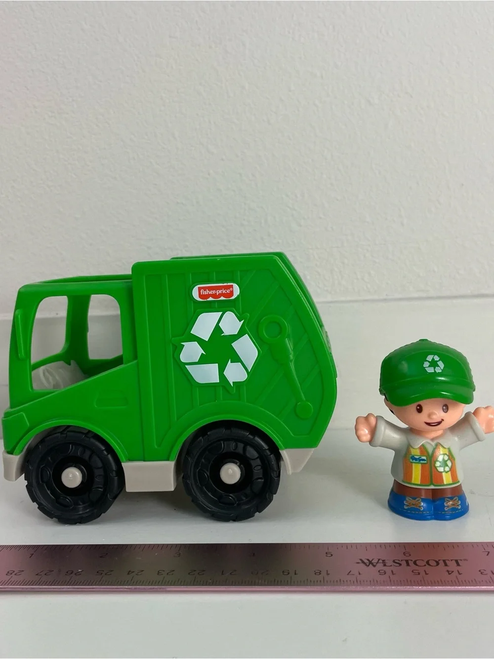 Little People Recycle Truck and Trashman Driver Figure Fisher-Price